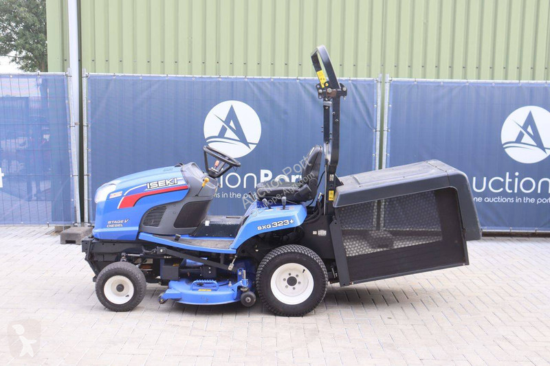 Zonas verdes Iseki SXG323H