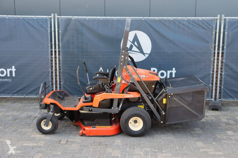 Zonas verdes Kubota GZD15-3HD-S5