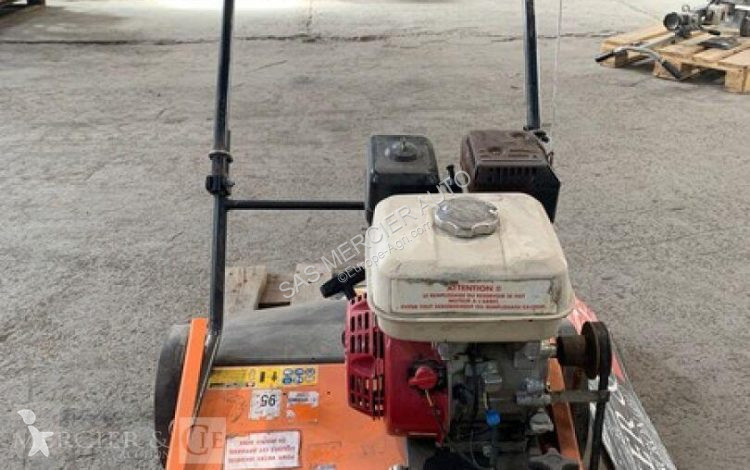 Zonas verdes Eliet scarificateur essence - largeur