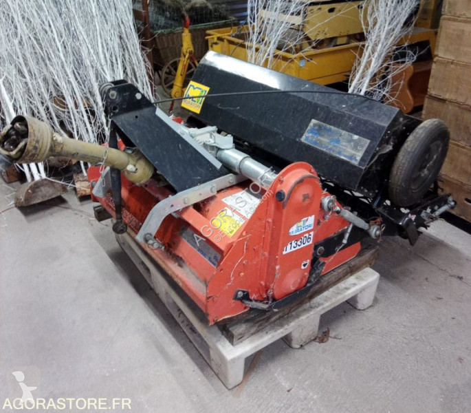 Espaces verts Muratori MZ4SXL 105