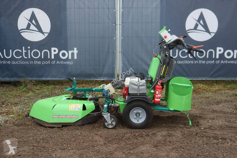 Zelené plochy Kersten Traction-Compact