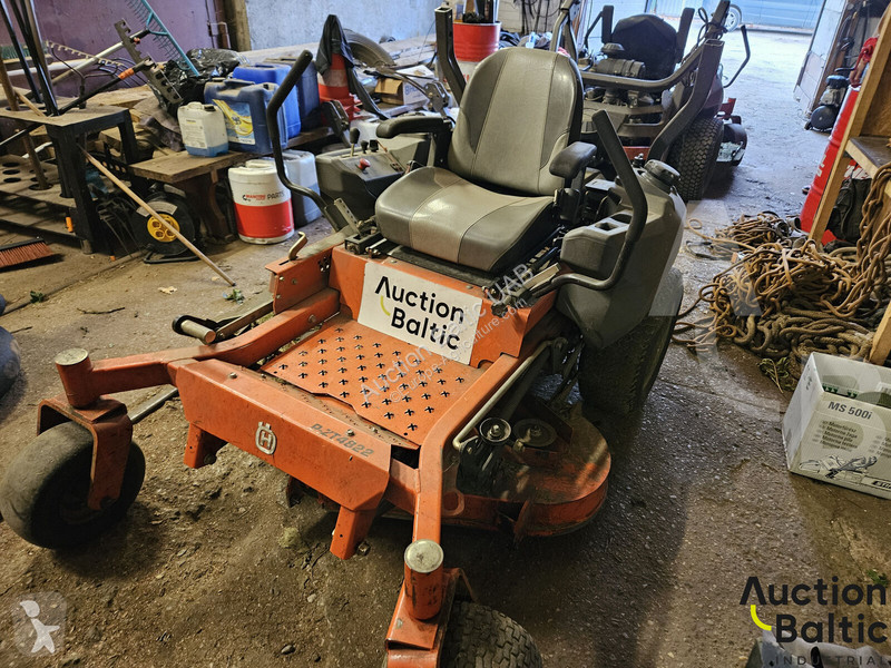 Zelené plochy Husqvarna PZ 29 CE