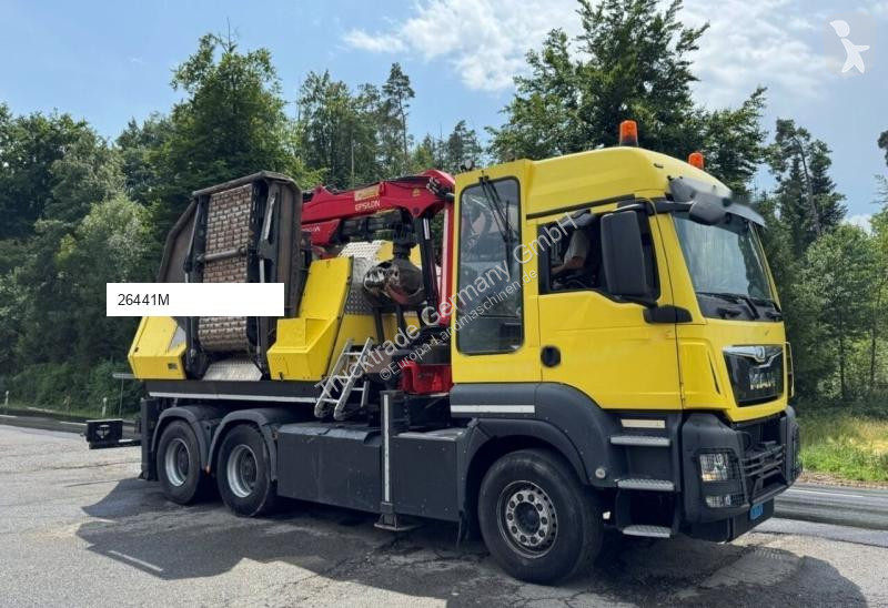 Zelené plochy MAN M100L