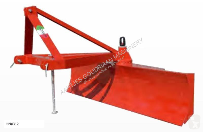 مساحات خضراء Niveleur de terrain