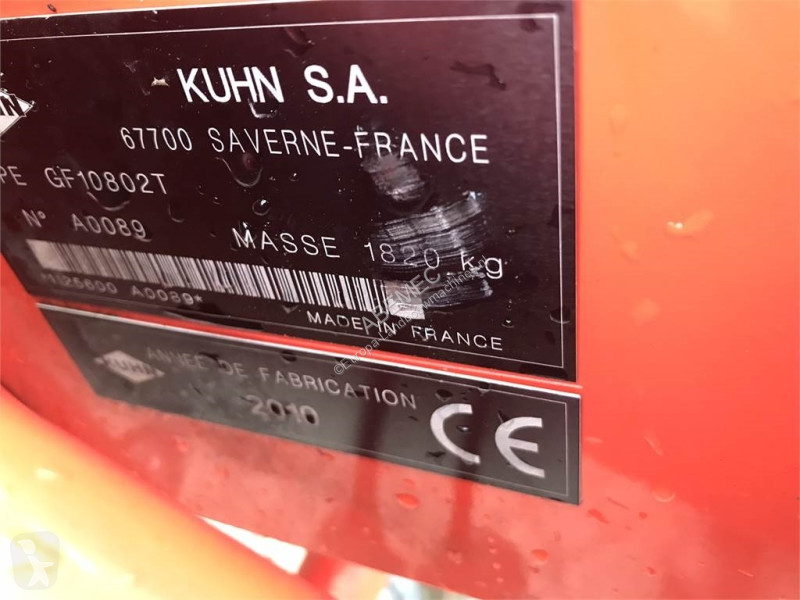 Zonas verdes Kuhn GF 10802 T