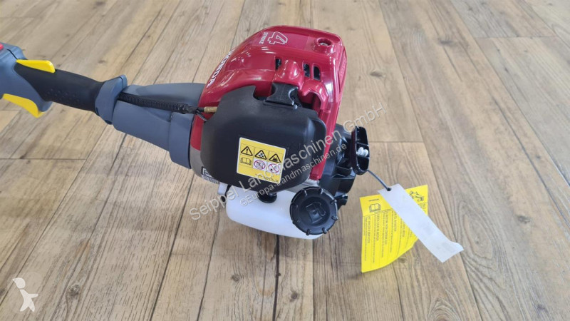 Tereny zielone Honda UMS 425E1