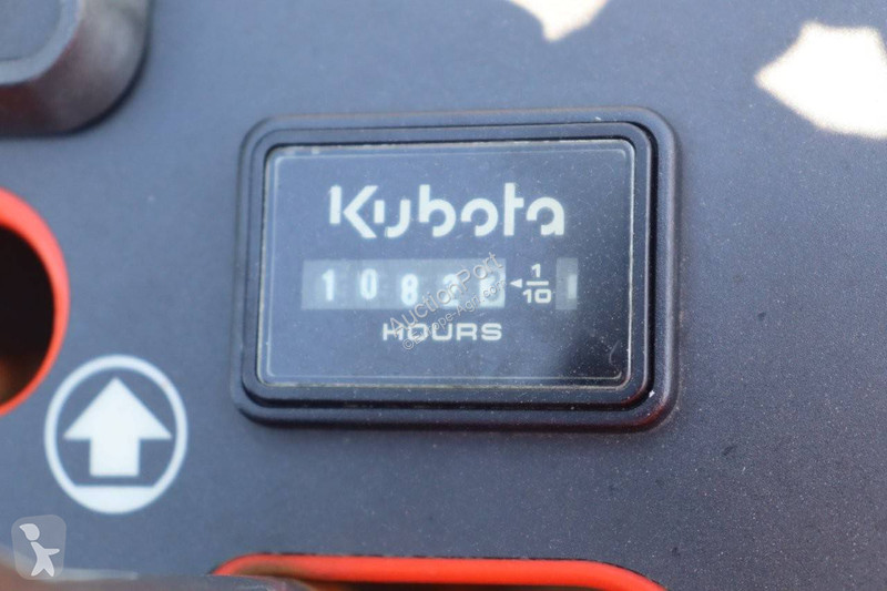 Zonas verdes Kubota ZD21-EC