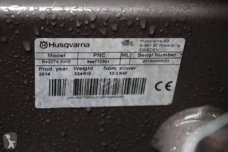 Zonas verdes Husqvarna R422Ts AWD