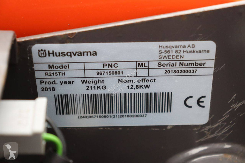 Zonas verdes Husqvarna R215TH