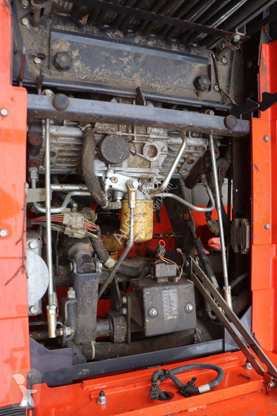 Zonas verdes Kubota ZD326S