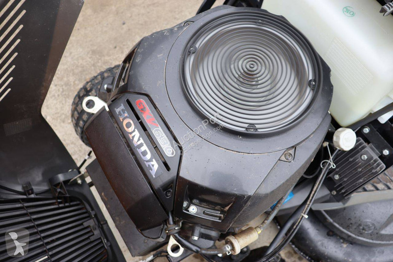 Zonas verdes Stiga TNSE 122 Hydro