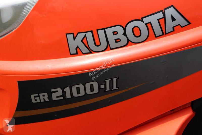 Zonas verdes Kubota GR2100-II