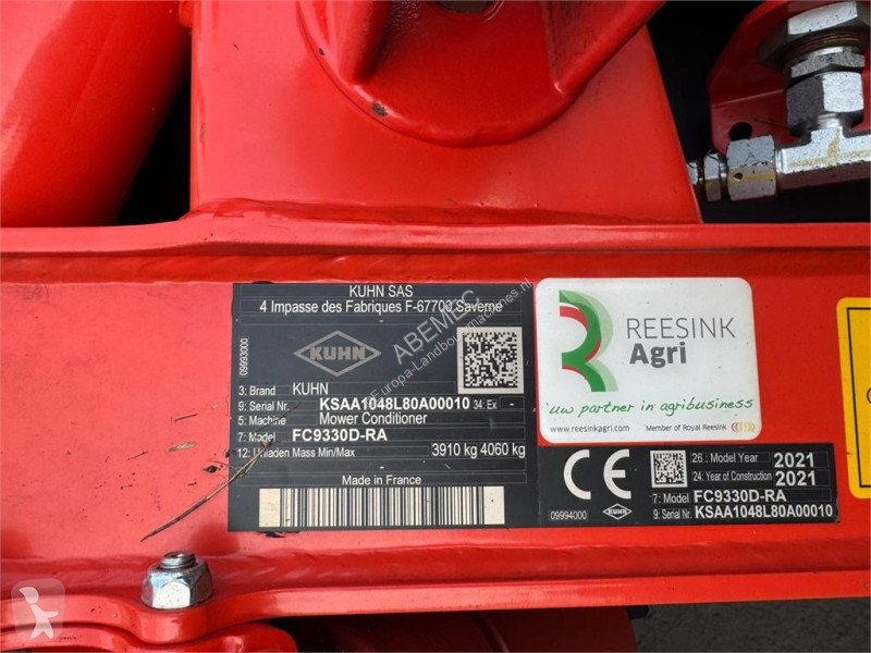 Zonas verdes jardins Kuhn FC 9330D-RA + FC...