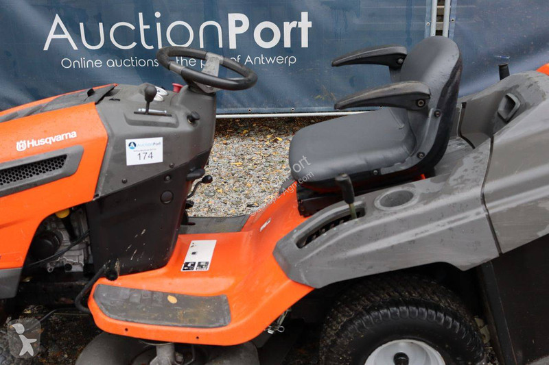 Zonas verdes Husqvarna TC 342T