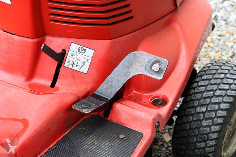 Zonas verdes Yanmar RD122