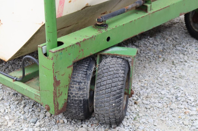 Espaces verts Amazone GHS 210