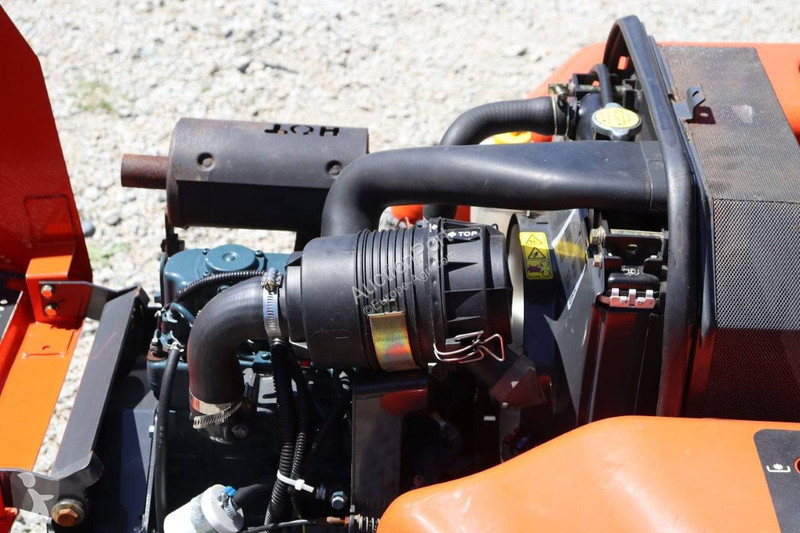 Zonas verdes Kubota ZD21-EC