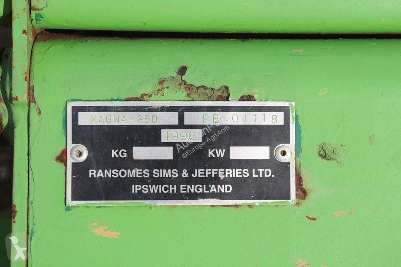 مساحات خضراء Ransomes Commander