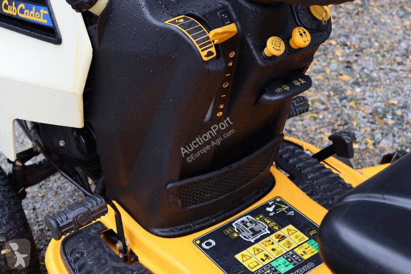 Zonas verdes Cub Cadet GT-1224 Hydrostatic