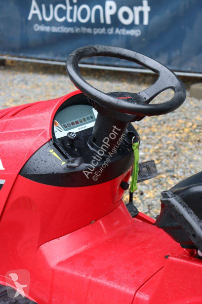Espaces verts Honda HF 2317
