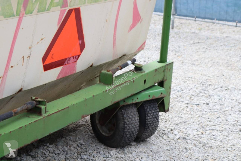 Espaces verts Amazone GHS 210