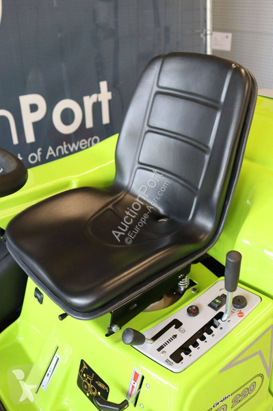Zonas verdes Grillo FD 220R
