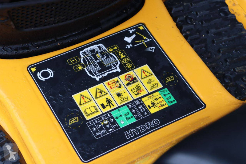 Zonas verdes Cub Cadet GT-1224 Hydrostatic
