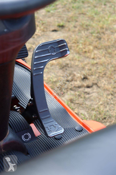 Zonas verdes Kubota GR2100-II
