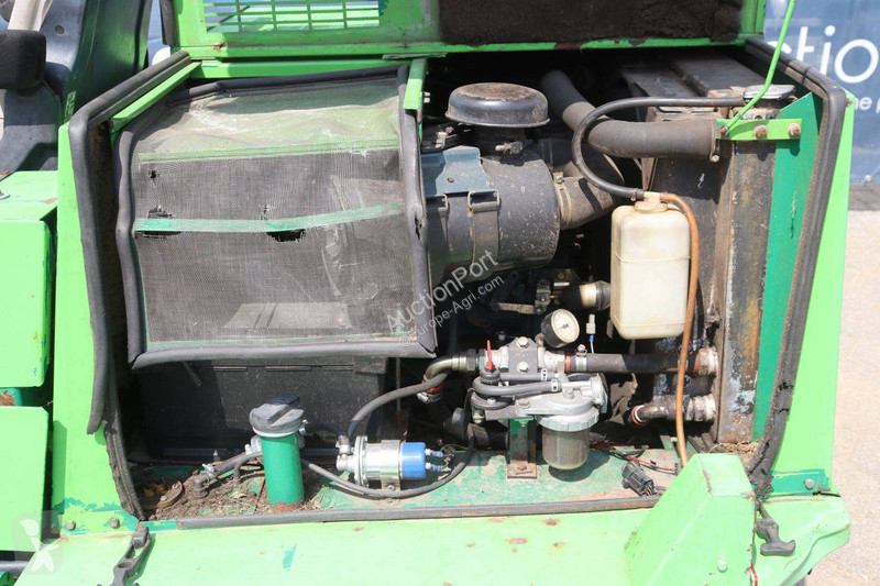 مساحات خضراء Ransomes Commander