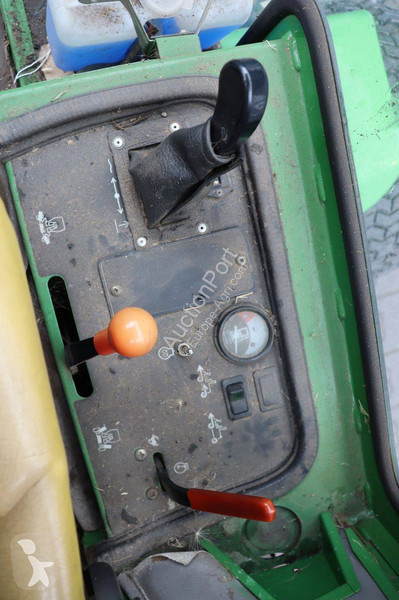 Zonas verdes John Deere Mower