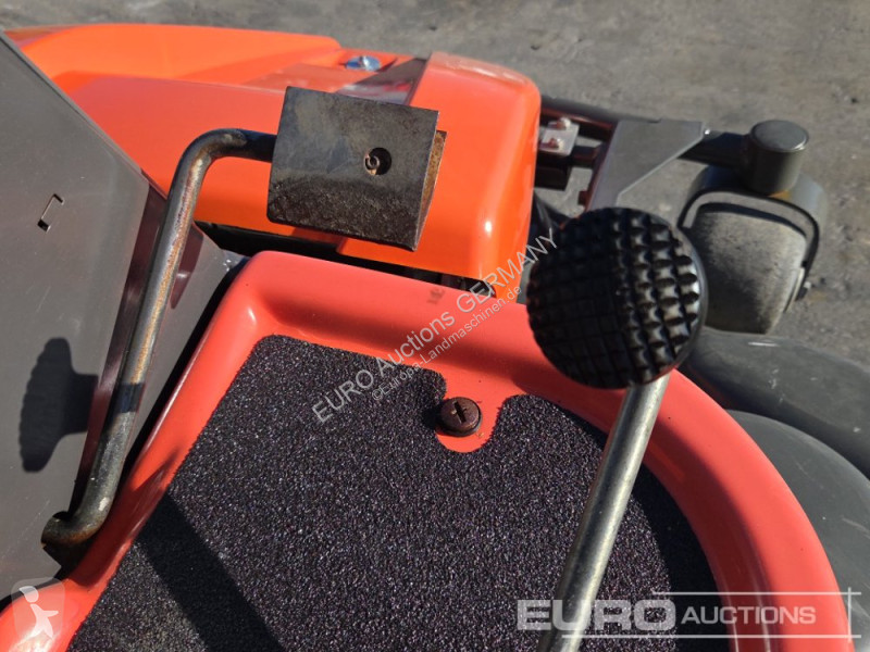 Espaces verts Husqvarna R422TS