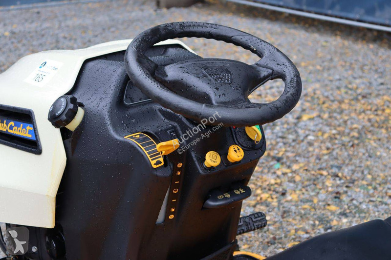 Zonas verdes Cub Cadet GT-1224 Hydrostatic