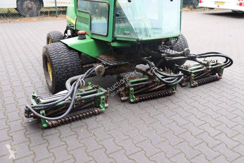 Zonas verdes John Deere Mower