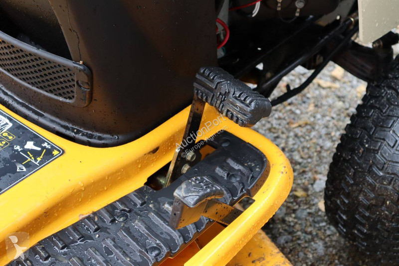 Zonas verdes Cub Cadet GT-1224 Hydrostatic