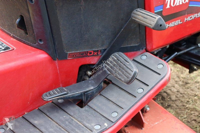 مساحات خضراء Toro 523DXI