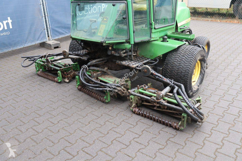 Zonas verdes John Deere Mower