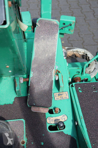 Zonas verdes Ransomes PARKWAY 2250