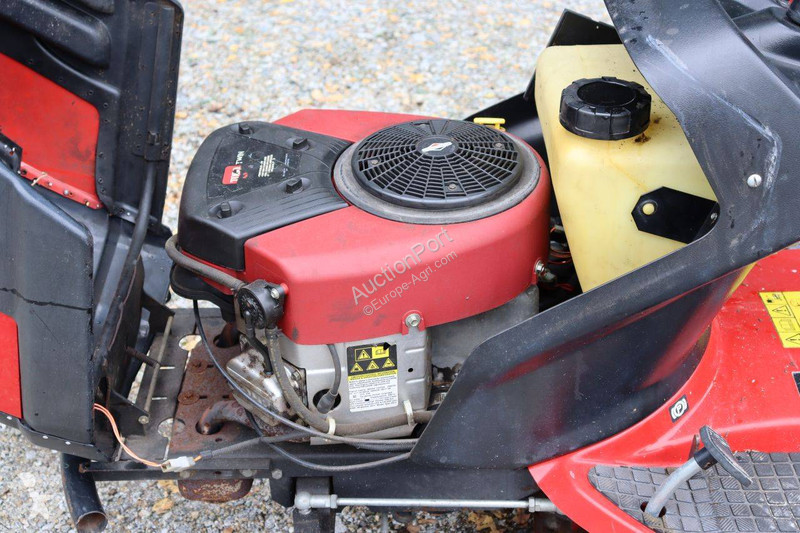 مساحات خضراء Toro DH220