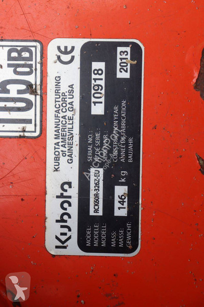 Zonas verdes Kubota ZD326S