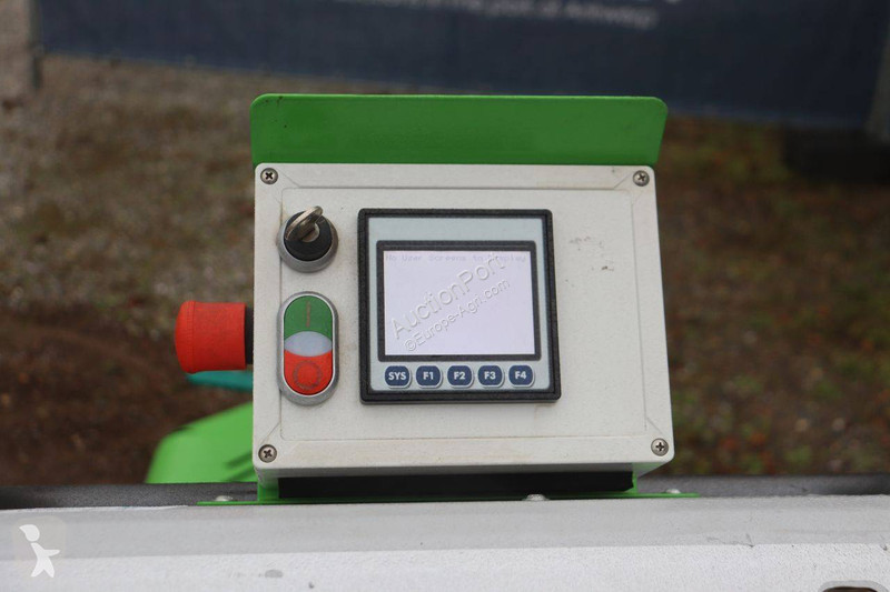 Zelené plochy Kersten Traction-Compact