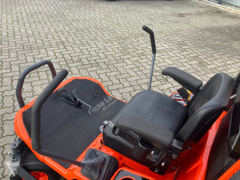 Espaces verts Kubota GZD 15 HD Aufsitzmäher