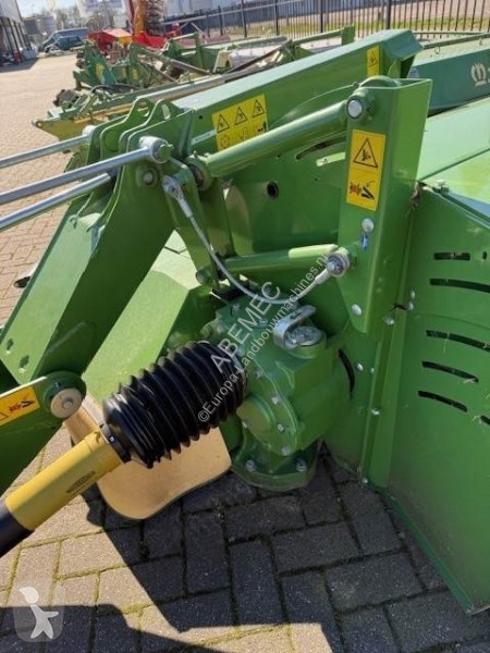 Zonas verdes Krone EC R280 CV