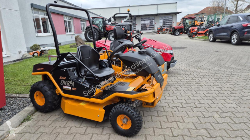 Zonas verdes jardins AS Motor  AS 940 SHERPA...