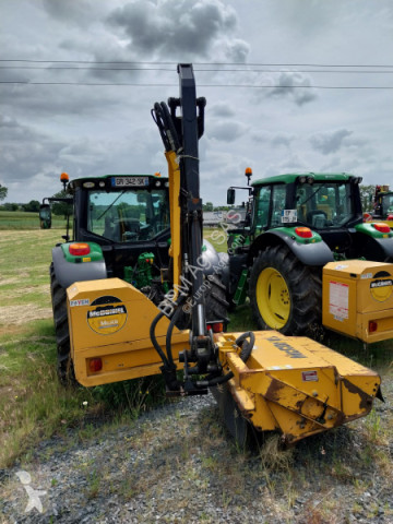 Boom mower