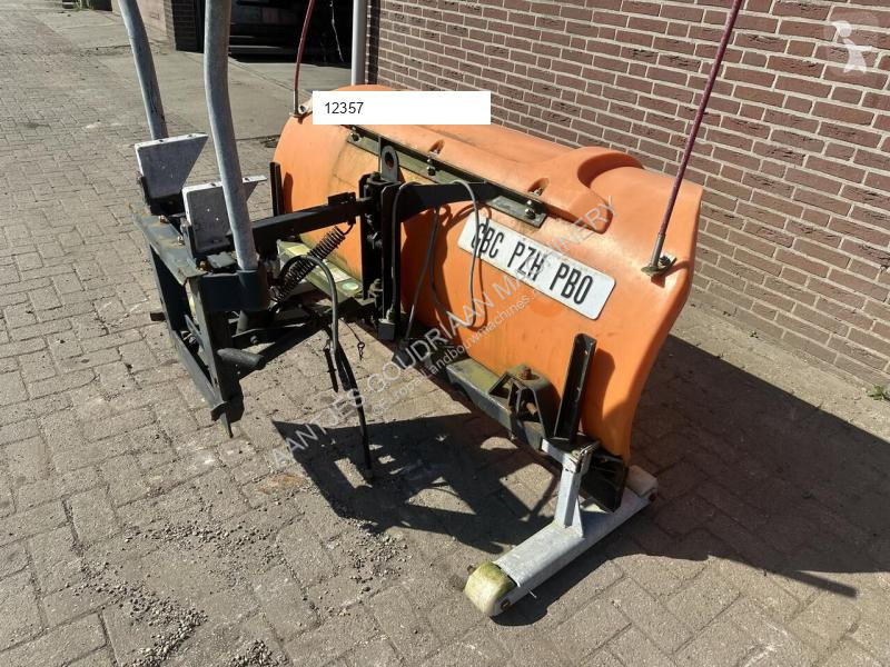 Tuin- en parkonderhoud Sneeuwschuif - Gebruikt
