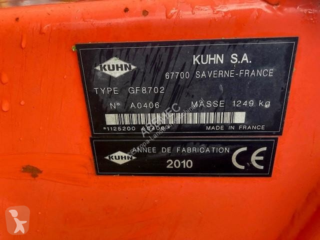 Grönområden Kuhn GF 8702 schudder