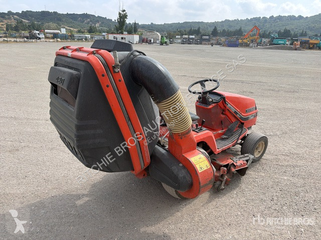 Espaces verts Kubota  G1700