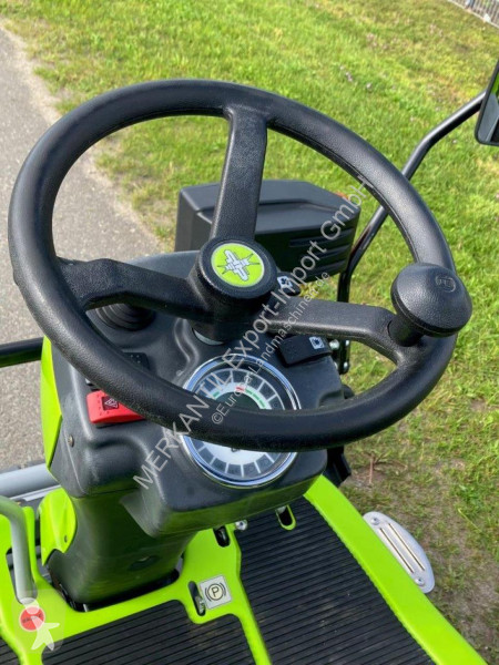 Zonas verdes Grillo  FD 900 4WD