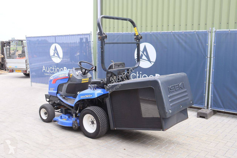 Zonas verdes Iseki SXG323H