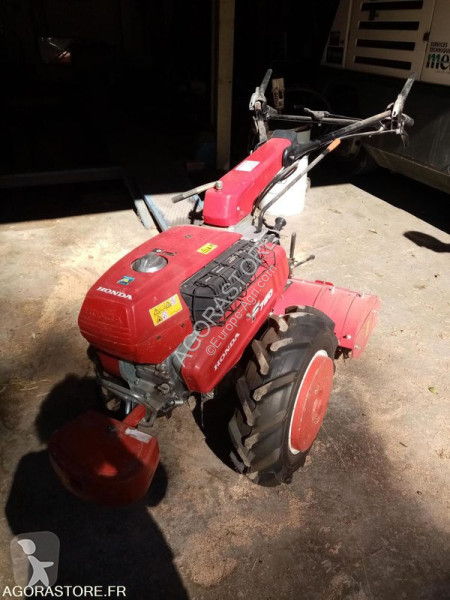 Espaces verts Honda F720